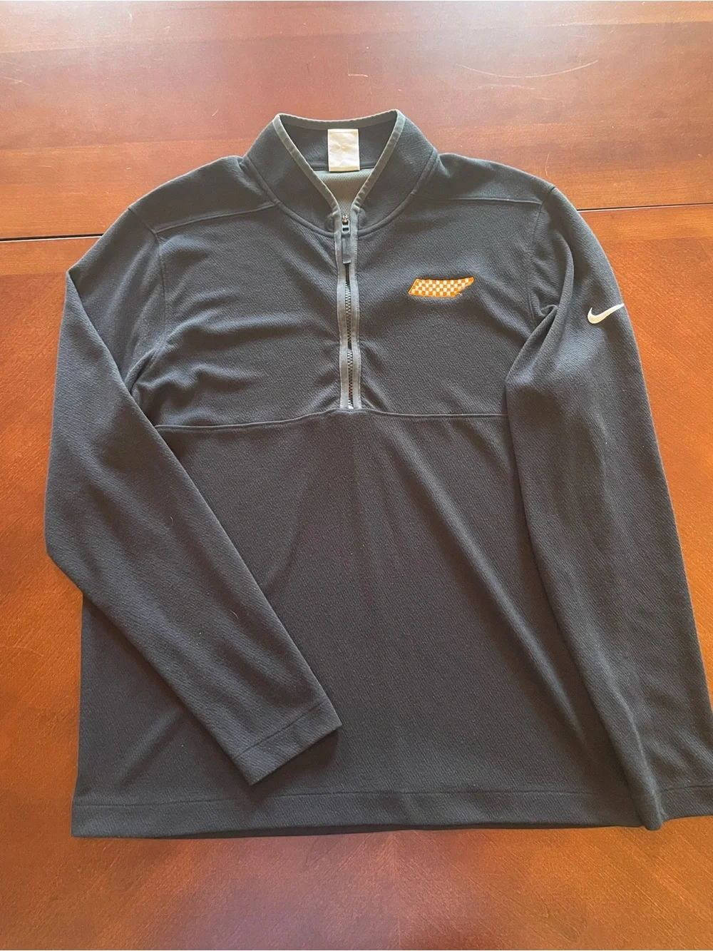 L Nike UT University of Tennessee Black Sweater